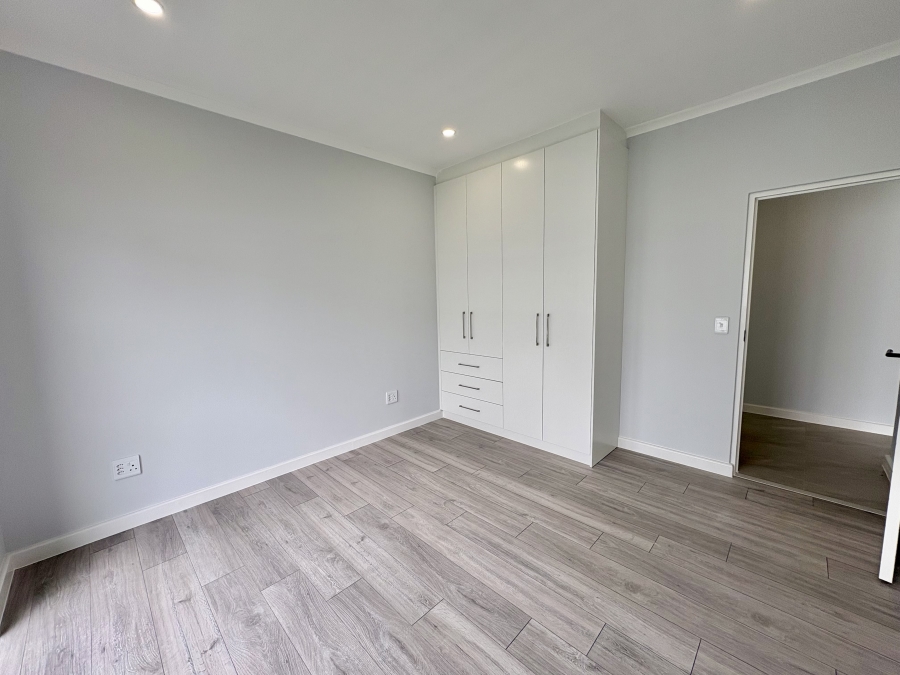4 Bedroom Property for Sale in Sandown Western Cape